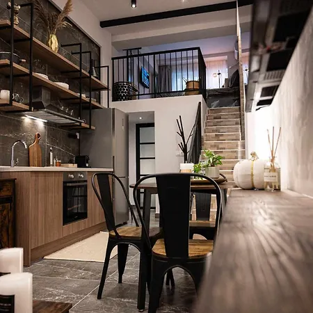 Namaste Lofts Near Seaside Apartment Thessaloniki Exterior photo
